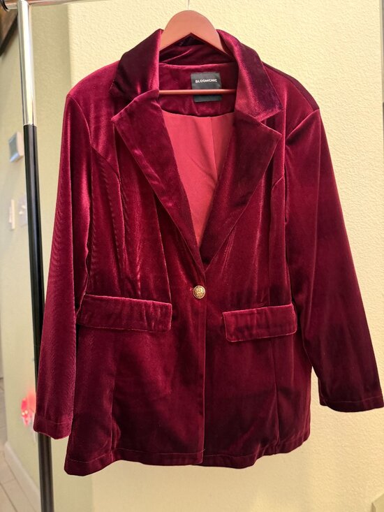 Women’s Velvet Blazer Jacket Size 18 NWOT - Picture 1 of 6